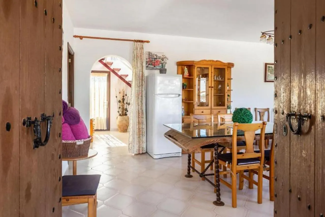 Alpstuga Villa Sa Llimonera By Slow Villas Llombarts