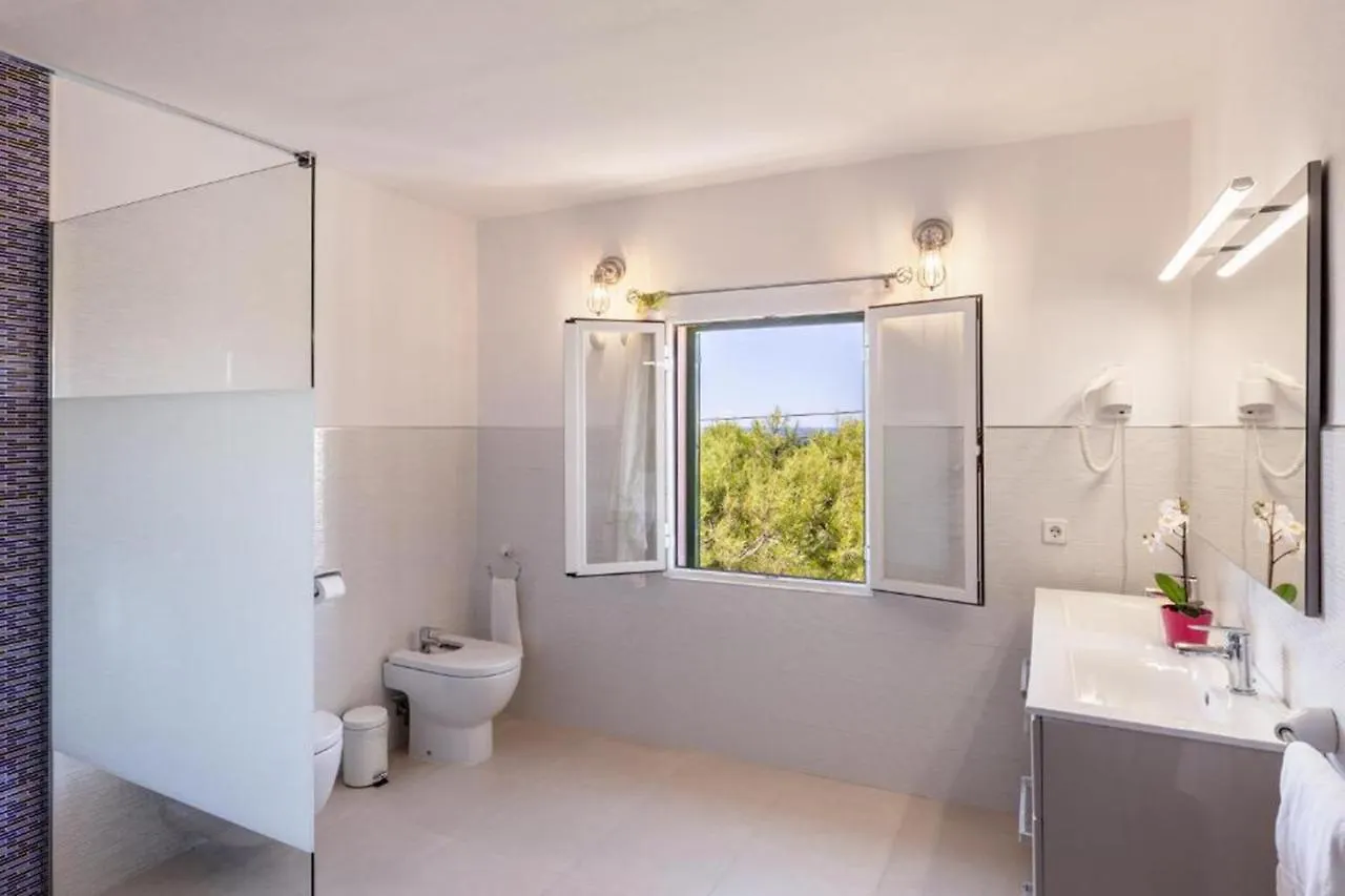 Alpstuga Villa Sa Llimonera By Slow Villas Llombarts Spanien